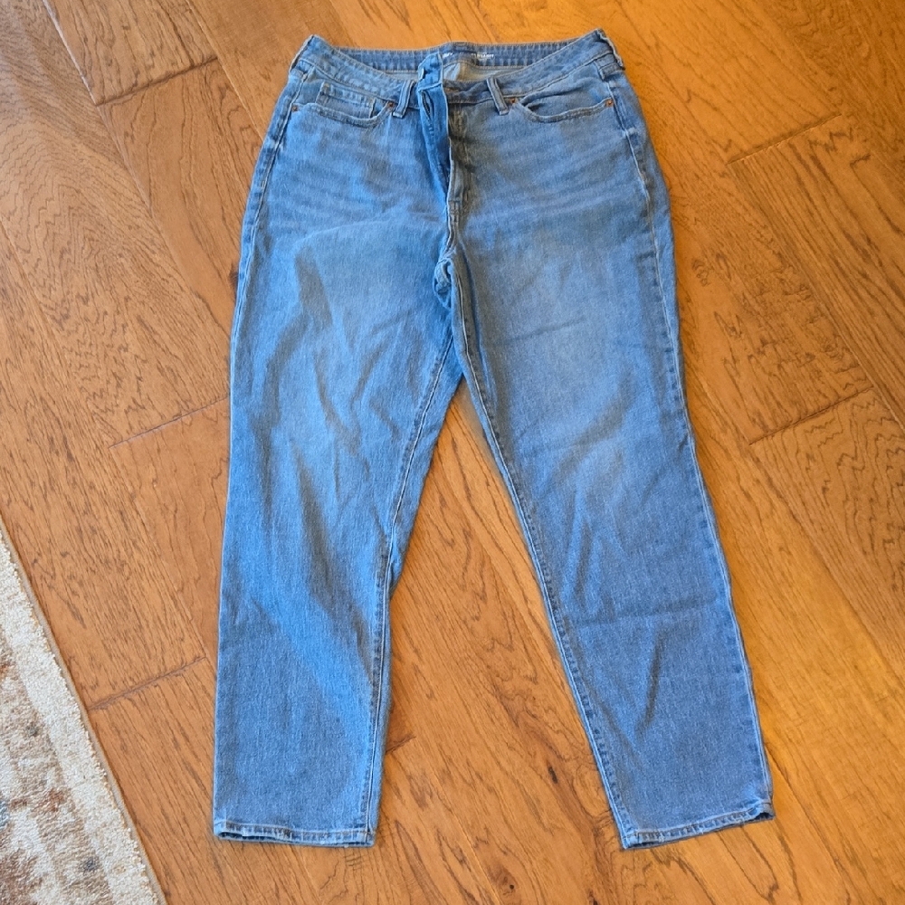 Old Navy Light Blue Straight Leg Jeans